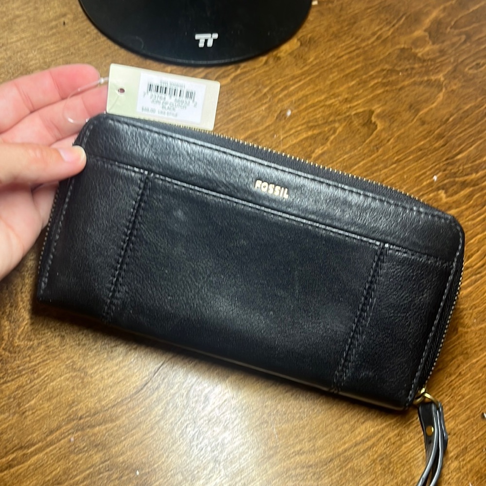 Fossil zip wallet black leather